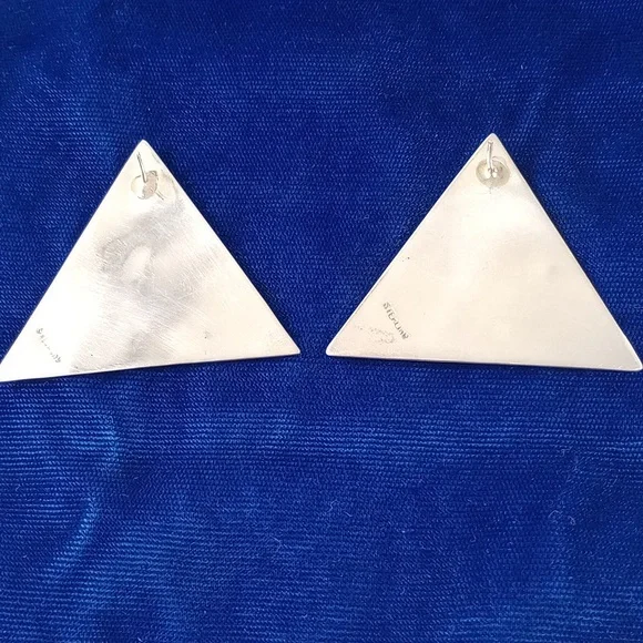 Vintage Zuni SunFace Turquoise, MOP , Onyx Inlay on Sterling Silver Earrings - Picture 6 of 16